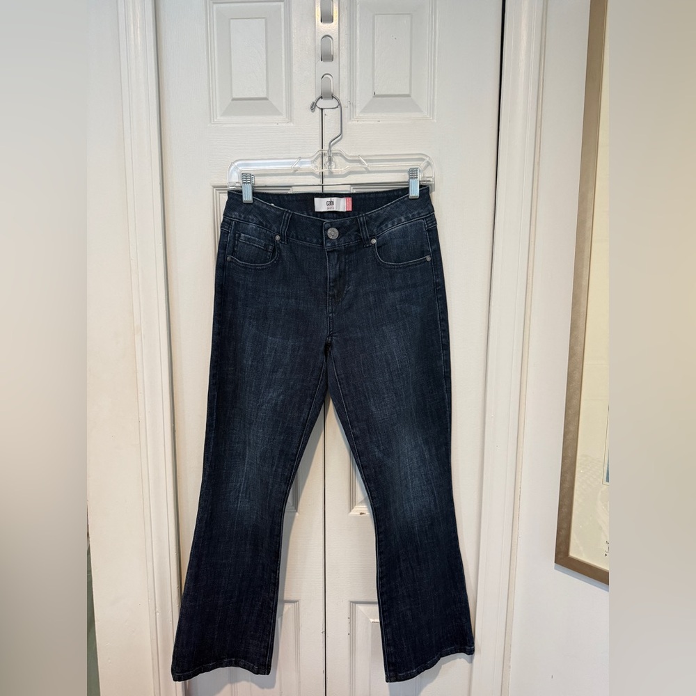 Kick Back Jeans